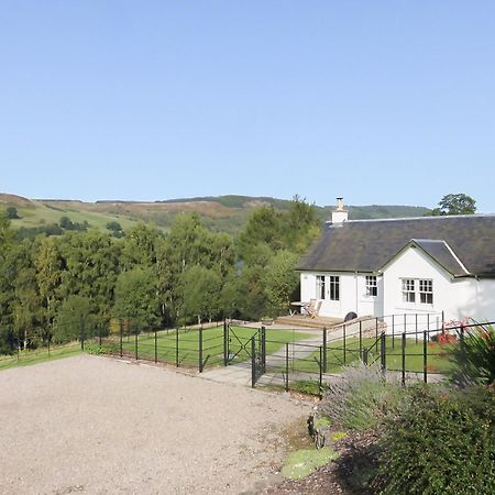 Tummel Cottage Foss Экстерьер фото