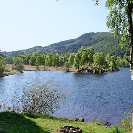 Tummel Cottage Foss Экстерьер фото