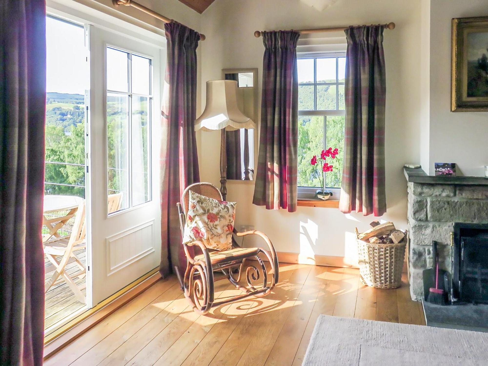 Tummel Cottage Foss Экстерьер фото
